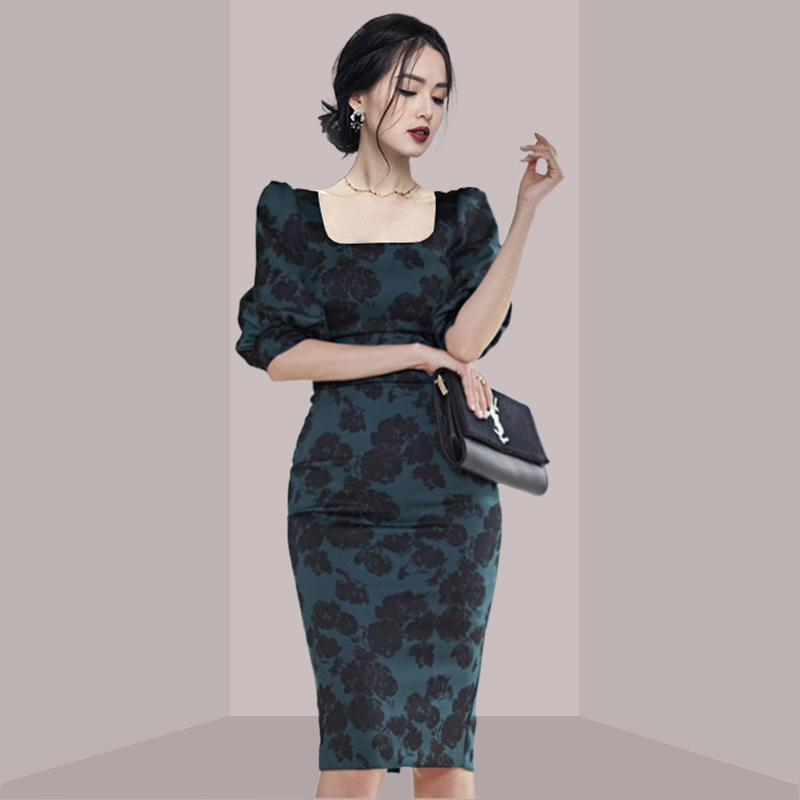 Elegante, vrouwelijke midi-jur - French Vintage Floral Midi Dress recensie en prijs